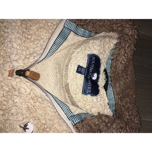 The Southern Shirt Company size Youth Large Teddy Fuzzy Sharpa Pullover with Nec - Picture 4 of 11